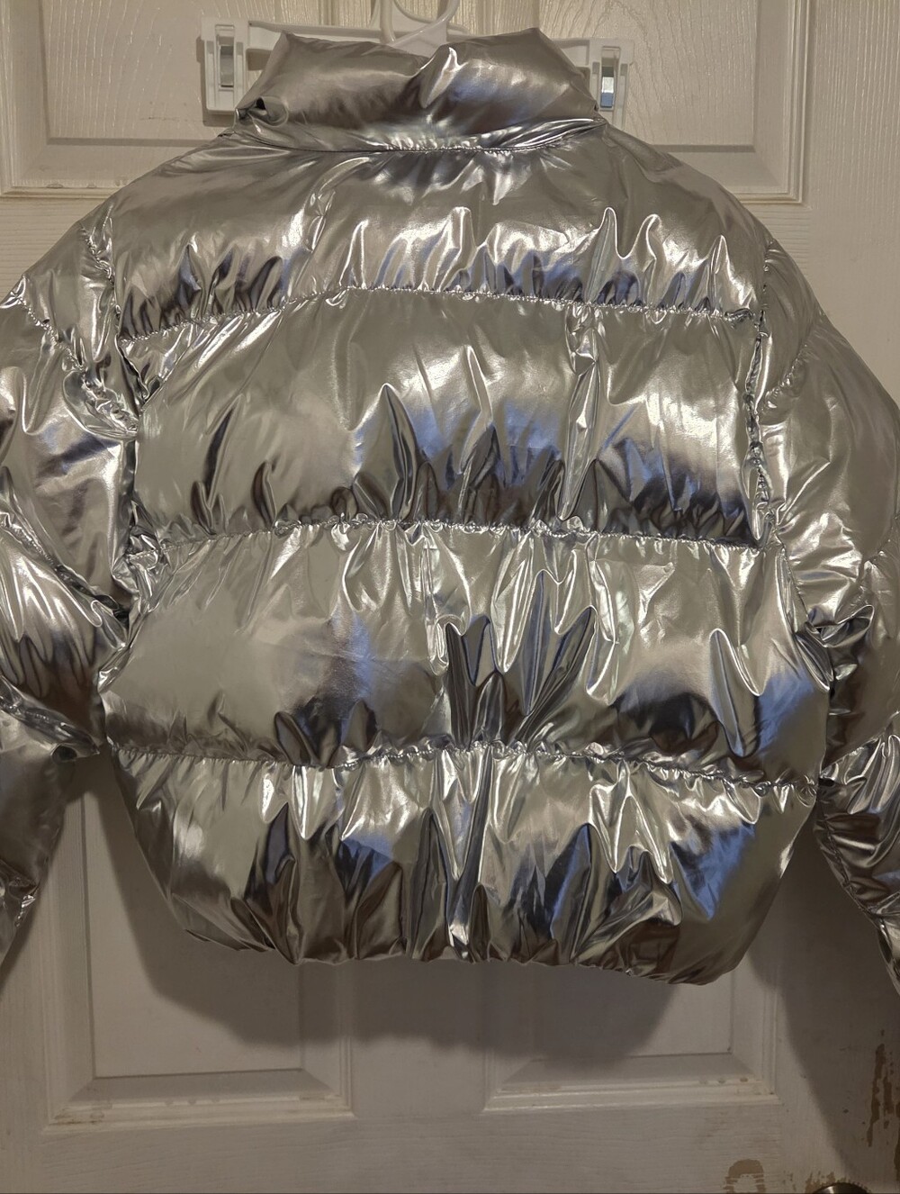 Grey Lab Metallic Silver Cropped Puffer Jacket Coat M BNWT NWT - Picture 2 of 4